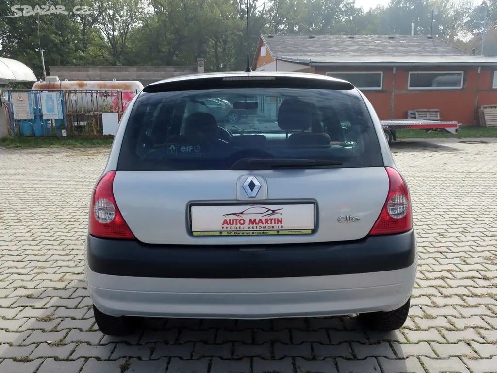 Renault Clio 1.2i 16V 55kW+sada letní pneu s disky - fotka 5