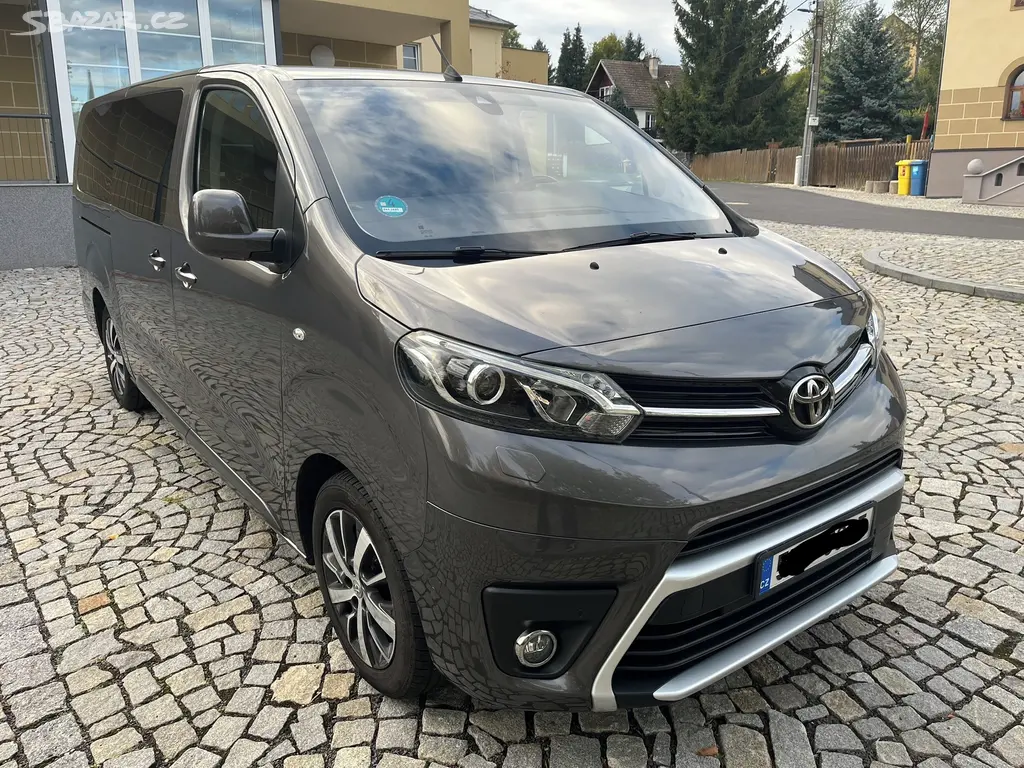 Toyota Proace verso 2.0D 130kW L2 automat Webasto - fotka 5