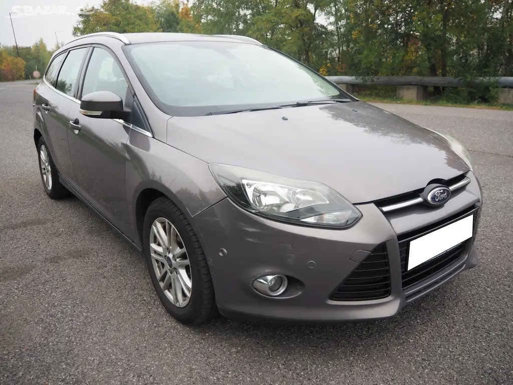 Ford Focus 1.0 ECOboost, klima, vyhř. sedadla - fotka 3