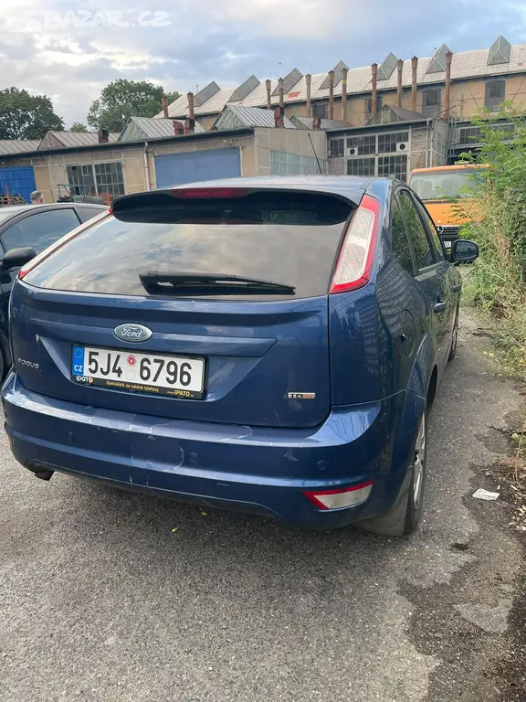 Ford Focus 2.0 TDCi Automat - fotka 4