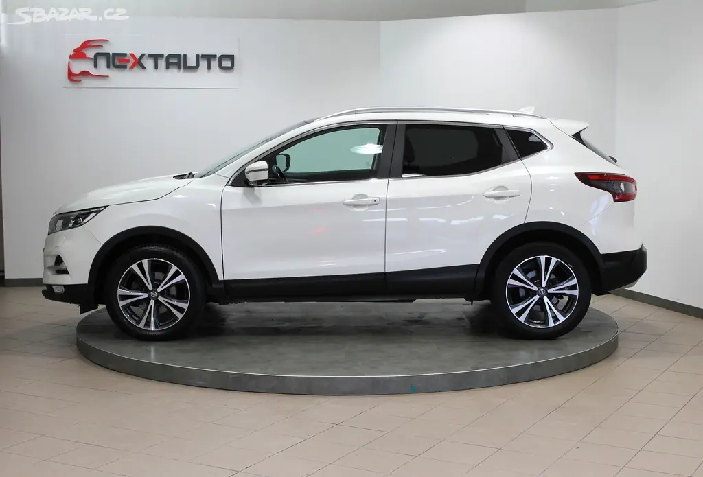 Nissan Qashqai, 1.2 DIG-T 85kW AT. N-CONNECTA - fotka 2