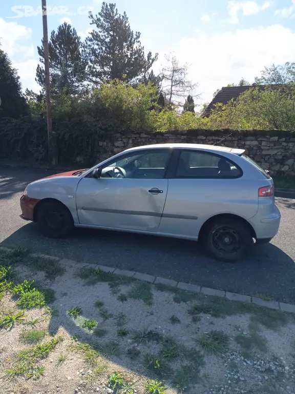 Seat IBIZA, r.v.2005, pojízdný - fotka 4