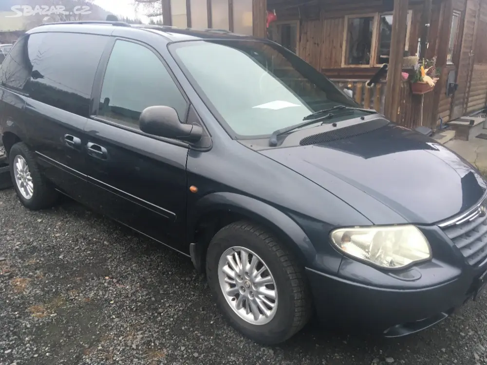 Chrysler VOYAGER 2,8 CRD AUTOMAT - fotka 3