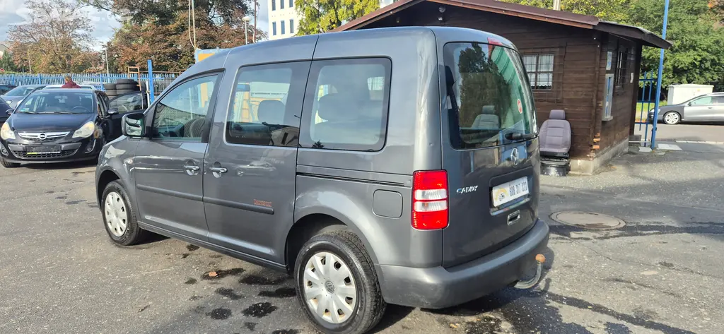 Volkswagen Caddy, 1.6 TDI RONCALI,KLIMA,ODP.DPH - fotka 6