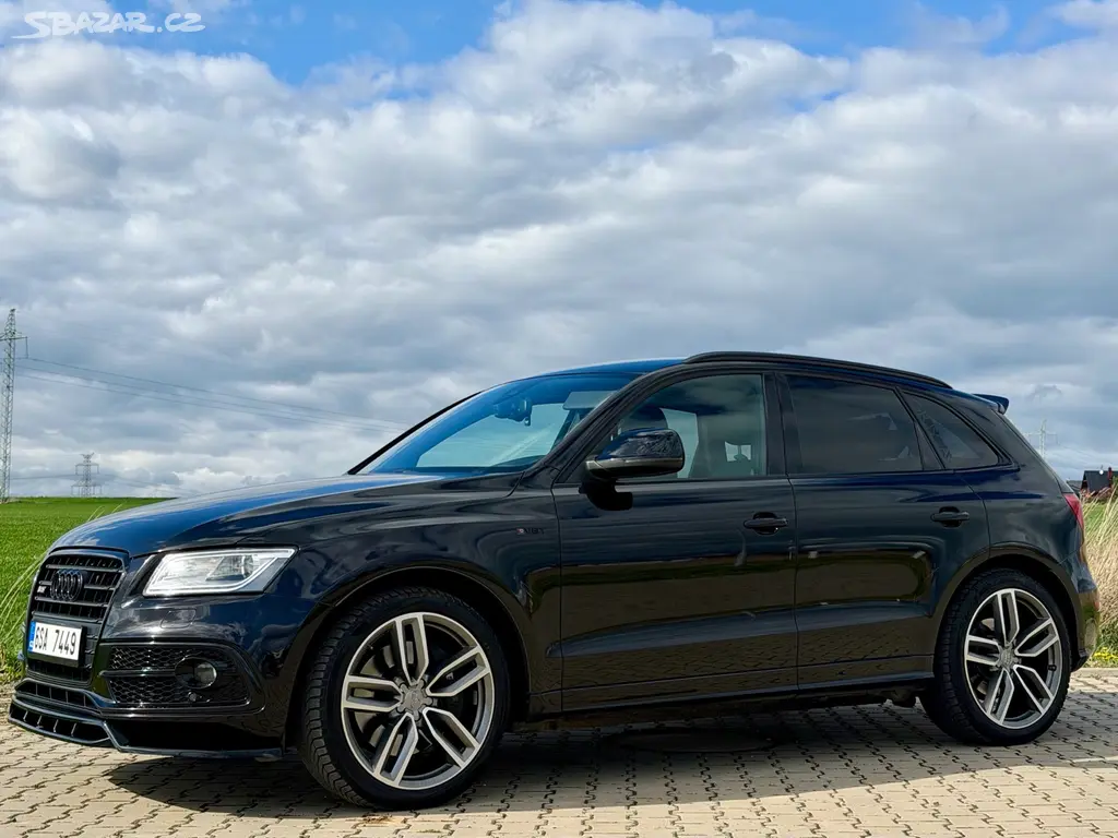 Audi SQ5 3.0TDi Black edition - fotka 2