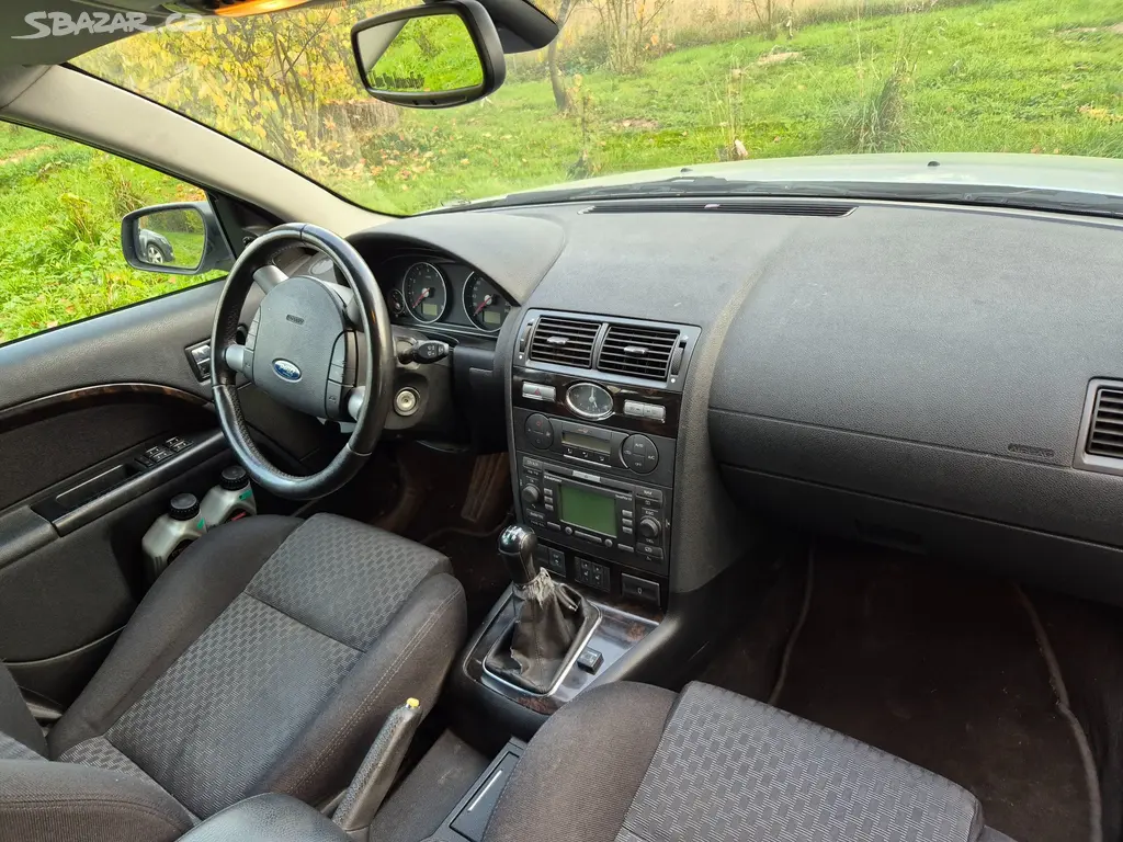 Ford Mondeo na LPG - fotka 2