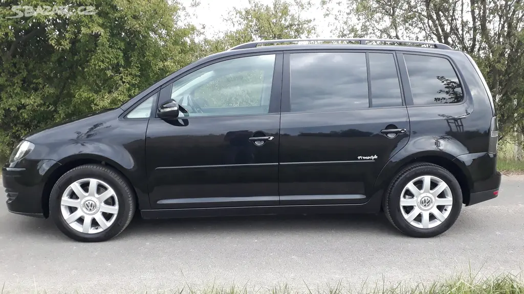 VW TOURAN 1.9TDI 77KW FREESTYLE 2010 194TKM 7 MÍST - fotka 3