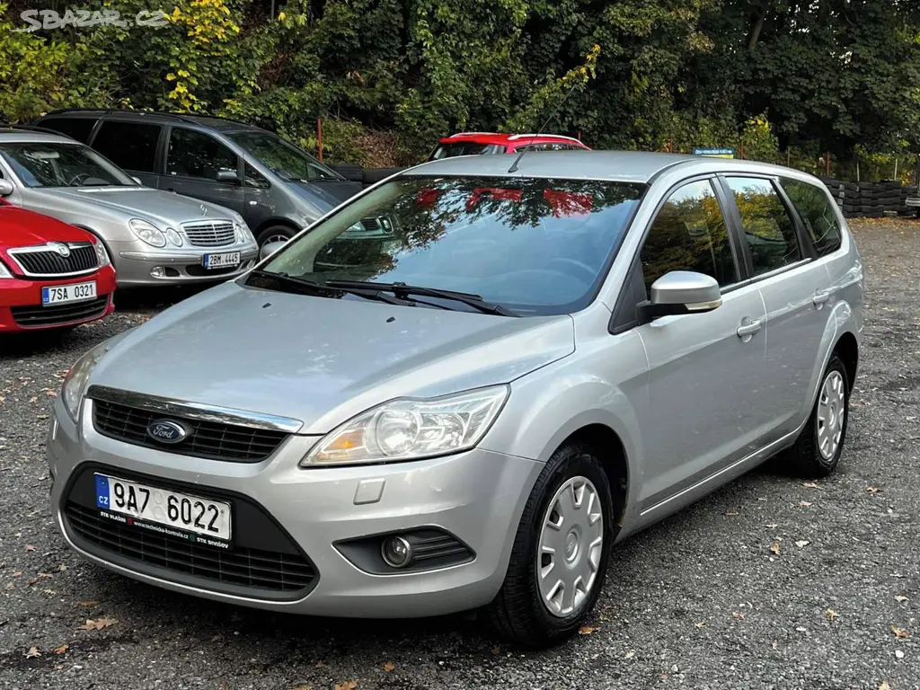 Ford Focus Combi 1.6i 74kW klima 2008 STK