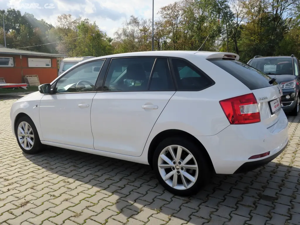 Škoda Rapid 1.2 TSi 77 kW 6st. Ambition, Aux - fotka 6