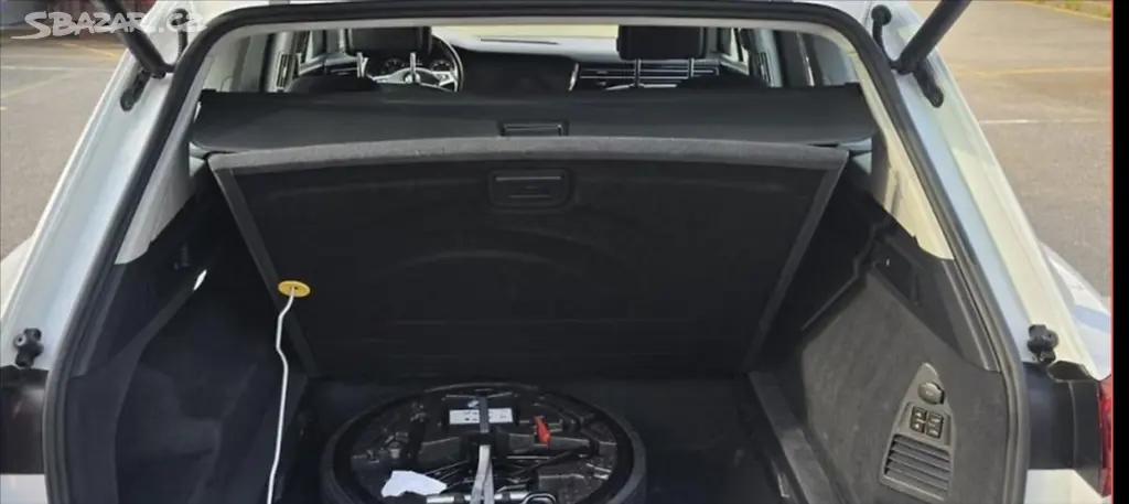 Volkswagen Touareg 3,0 - fotka 2