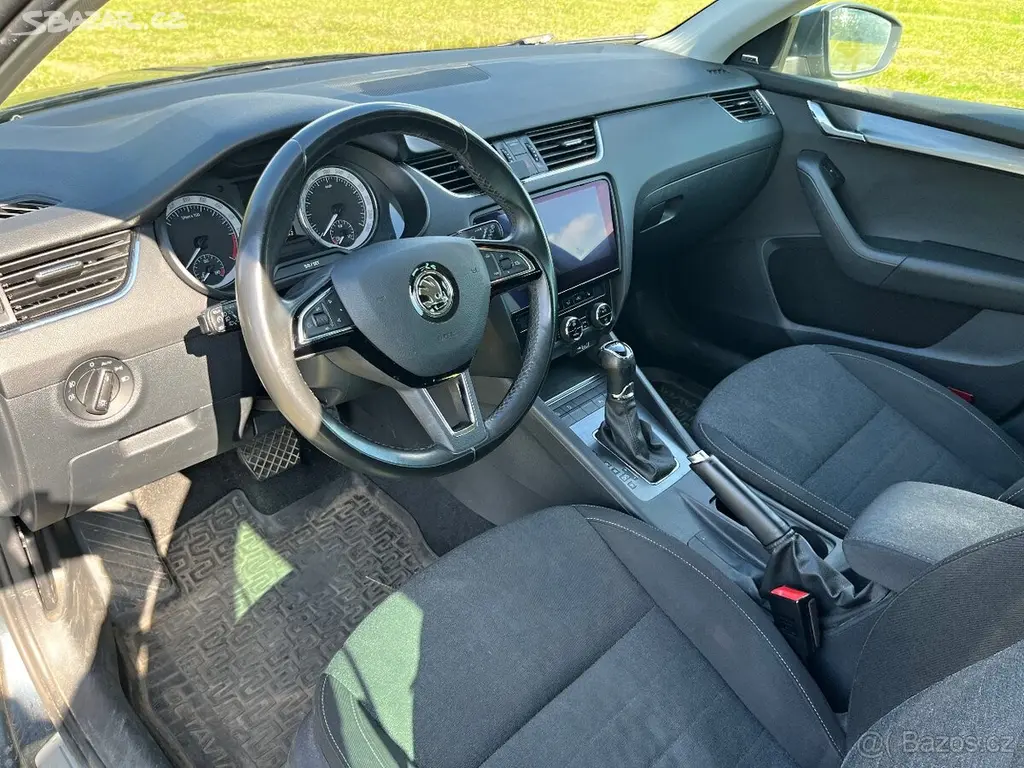 Škoda Octavia 2,0 TDi 110kW DSG - fotka 2