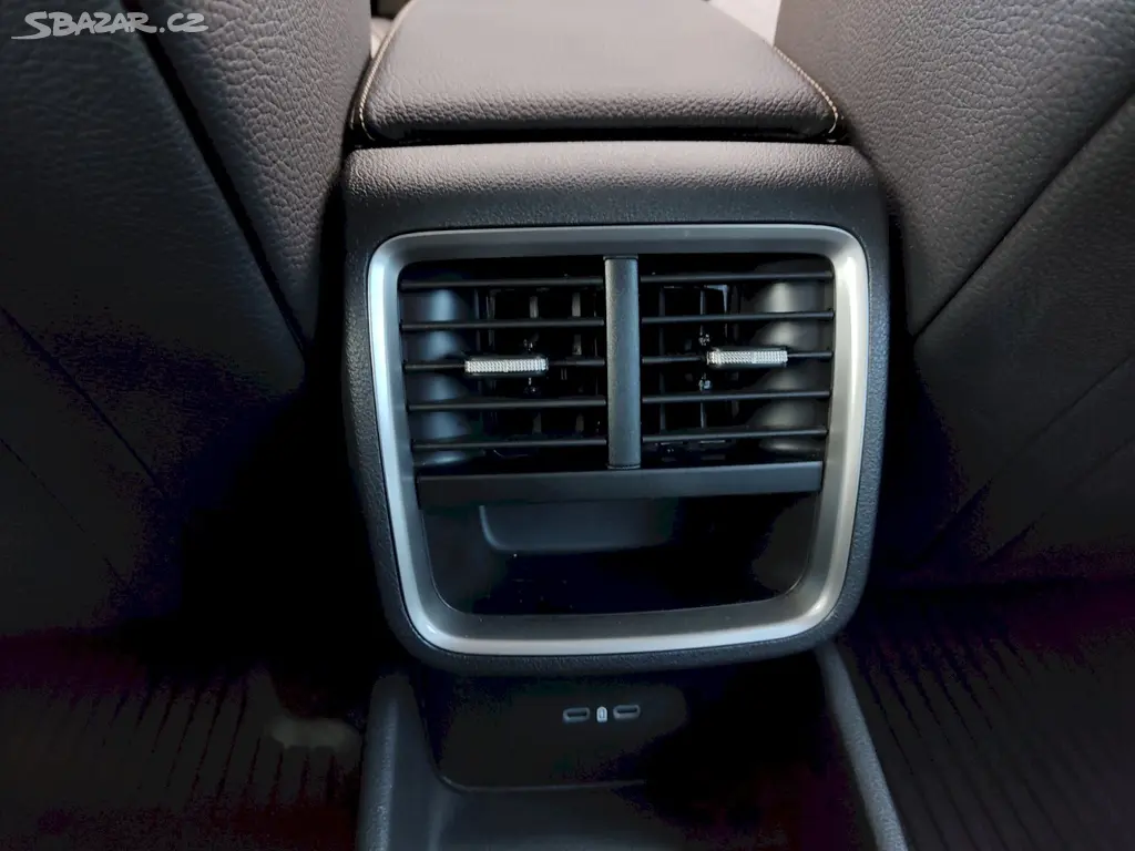 Škoda Octavia, Combi Top Selection Business 1 - fotka 6