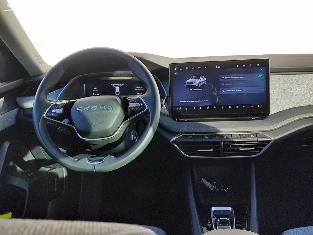 Škoda Octavia, Combi Top Selection 1,5 Tsi 11 - fotka 6