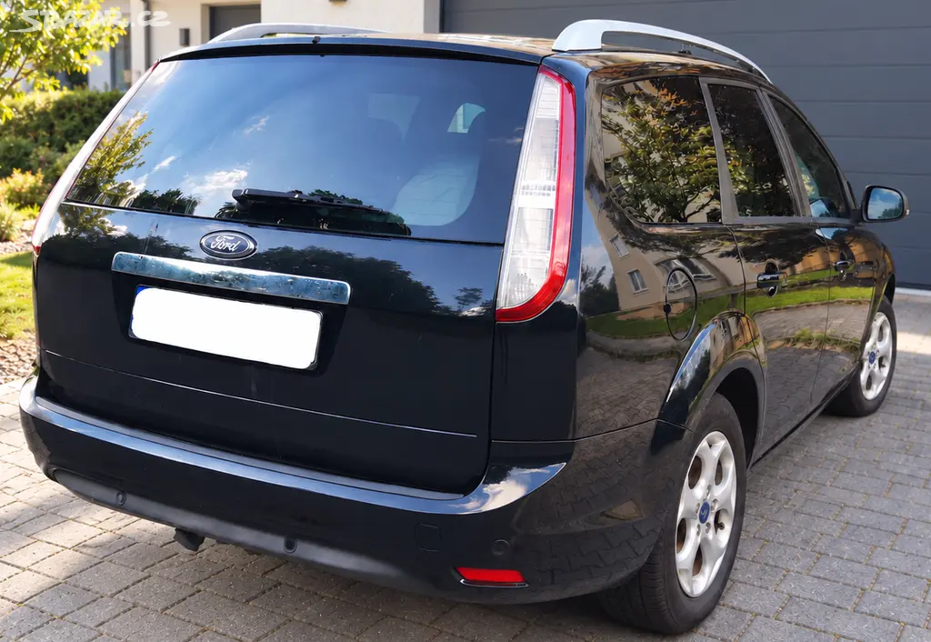Ford FOCUS 1.6 TDCi, 2008, Klima, Tažné, Xenony - fotka 3