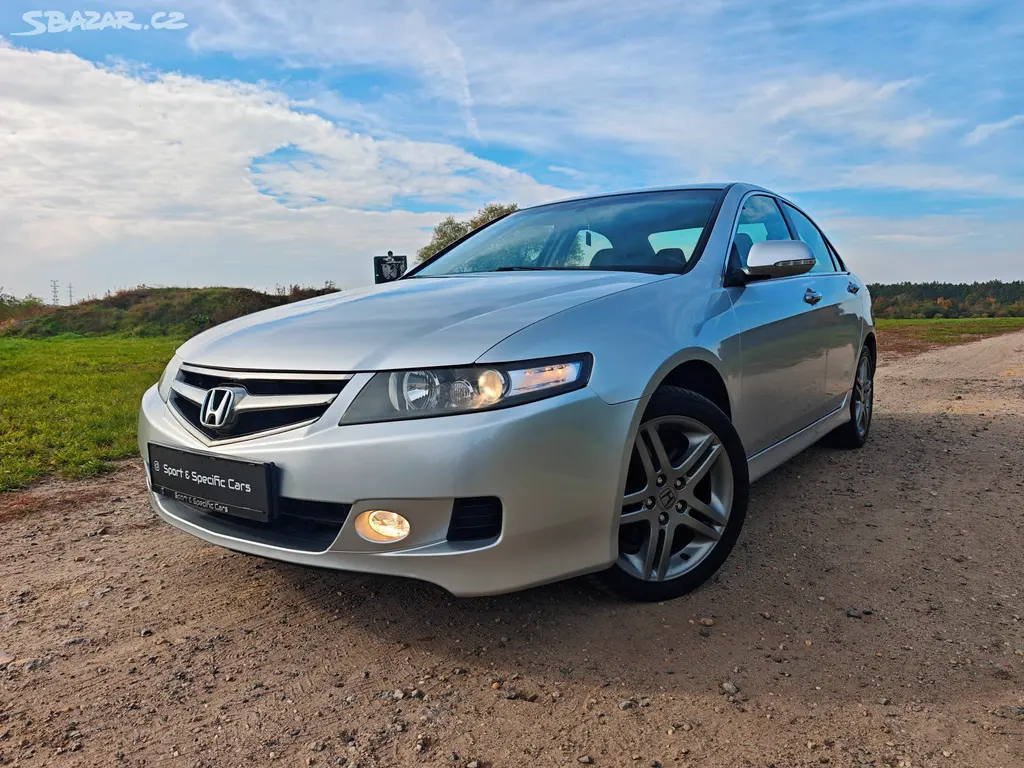 Honda Accord 7G,2.0 114KW Vtec,manuál,2007,187xxxk - fotka 5