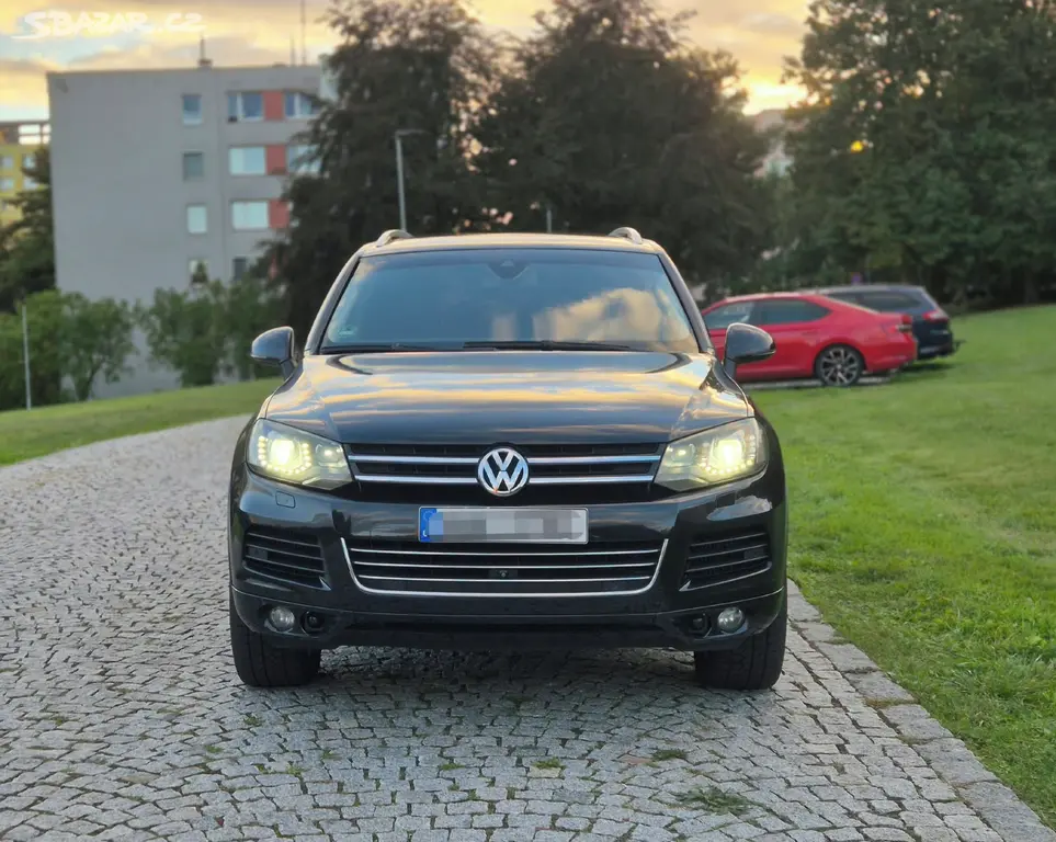 Volkswagen Touareg 3.0TDI 176 kW, DSG, Kůže, Tažné - fotka 2