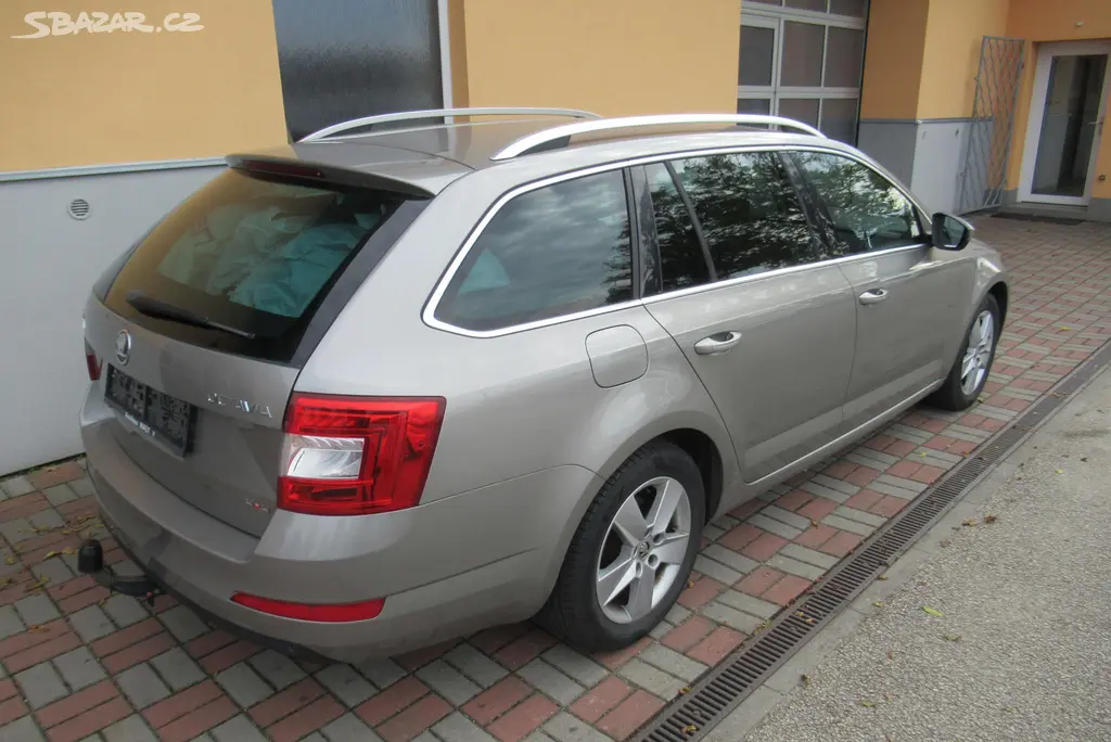 Škoda Octavia, 1.6 TDi 4x4 AUT. KLIMA TAŽNÉ - fotka 5