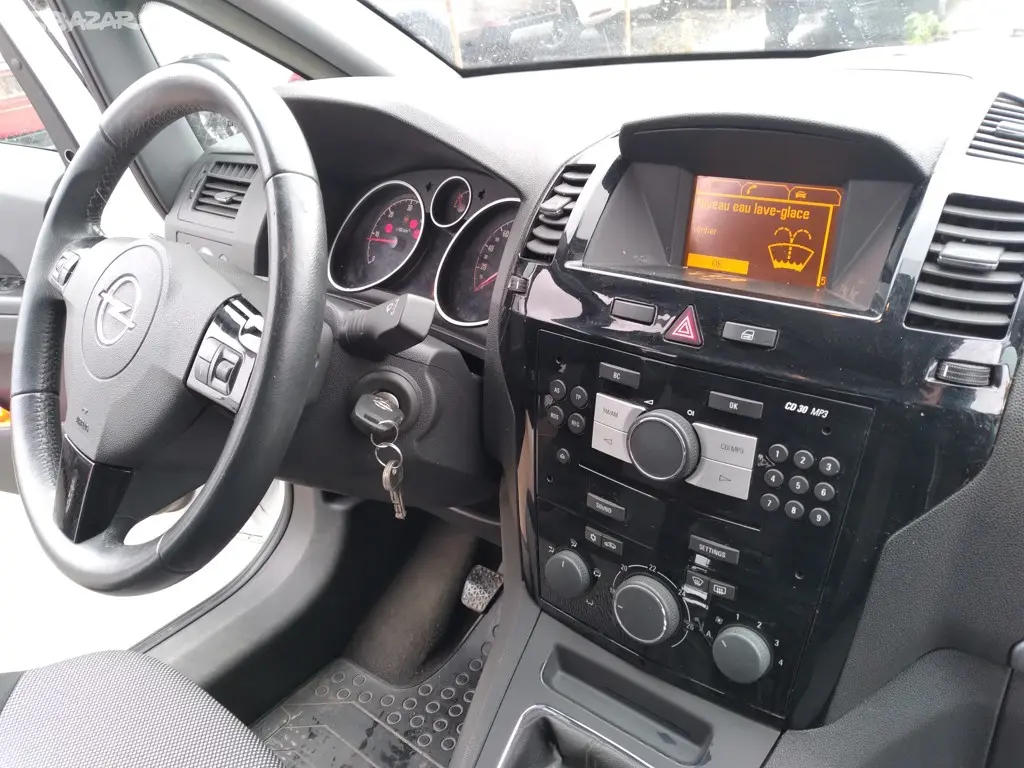 Opel ZAFIRA 1.7 CDTI 7 MÍST KLIMA - fotka 3