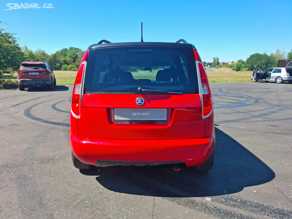 Škoda Roomster edice NOIRE 1.2TSi 63kW,aut.klima - fotka 5