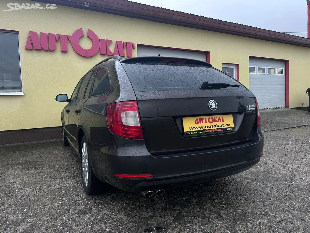 Škoda Superb 2.0TDi VýhřevSedadel/Serv.Knih - fotka 5