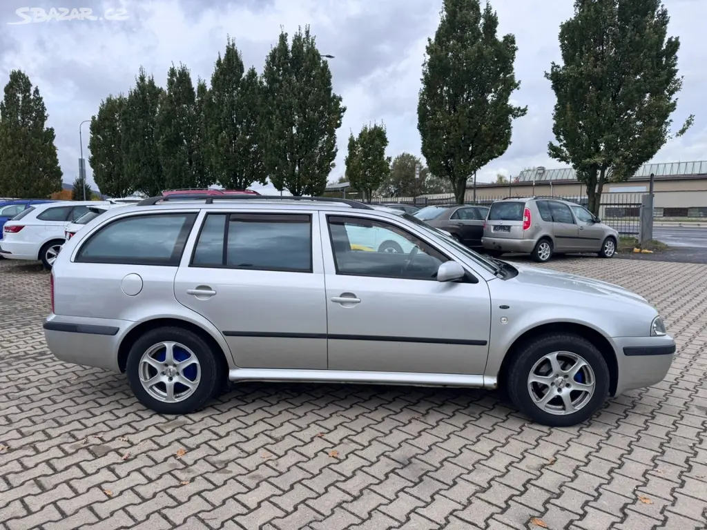 Škoda Octavia, 1,6 MPI 75 KW KOLA 2. MAJ - fotka 6