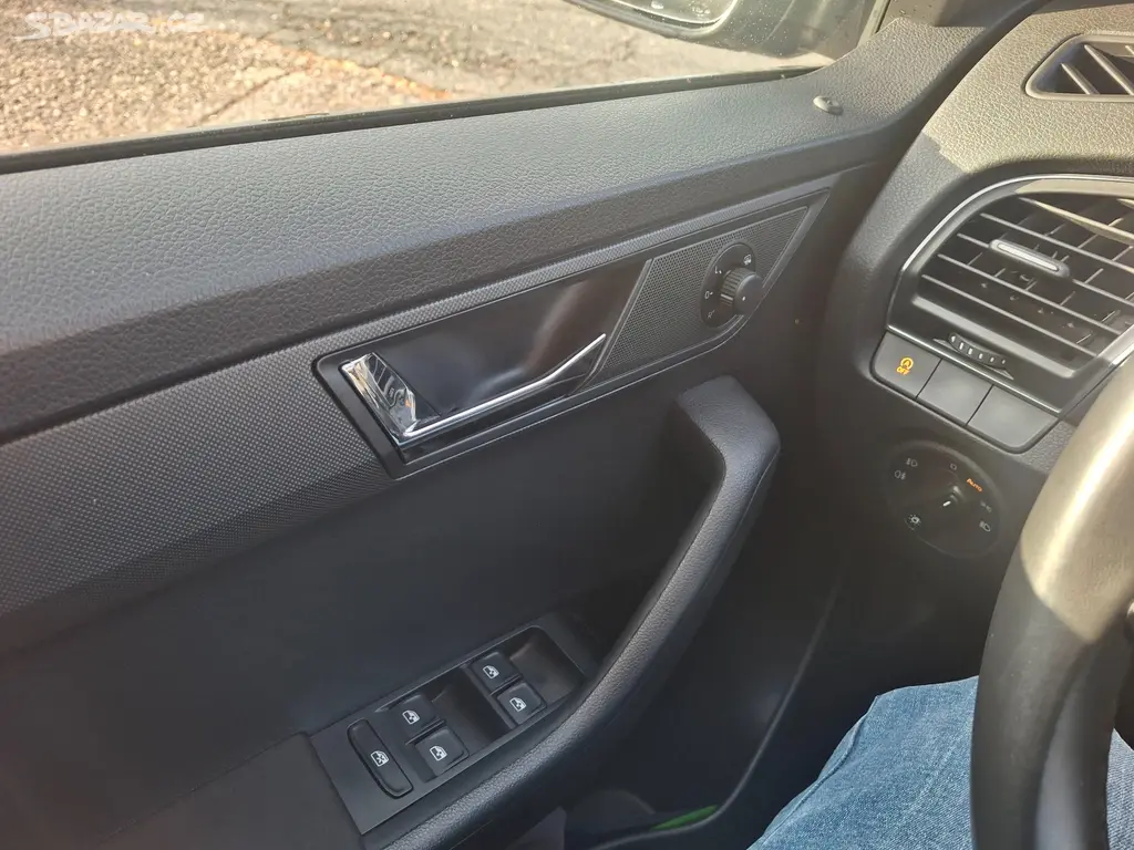 Škoda Fabia 3 combi 1.2 TSI 81kw Style - fotka 5