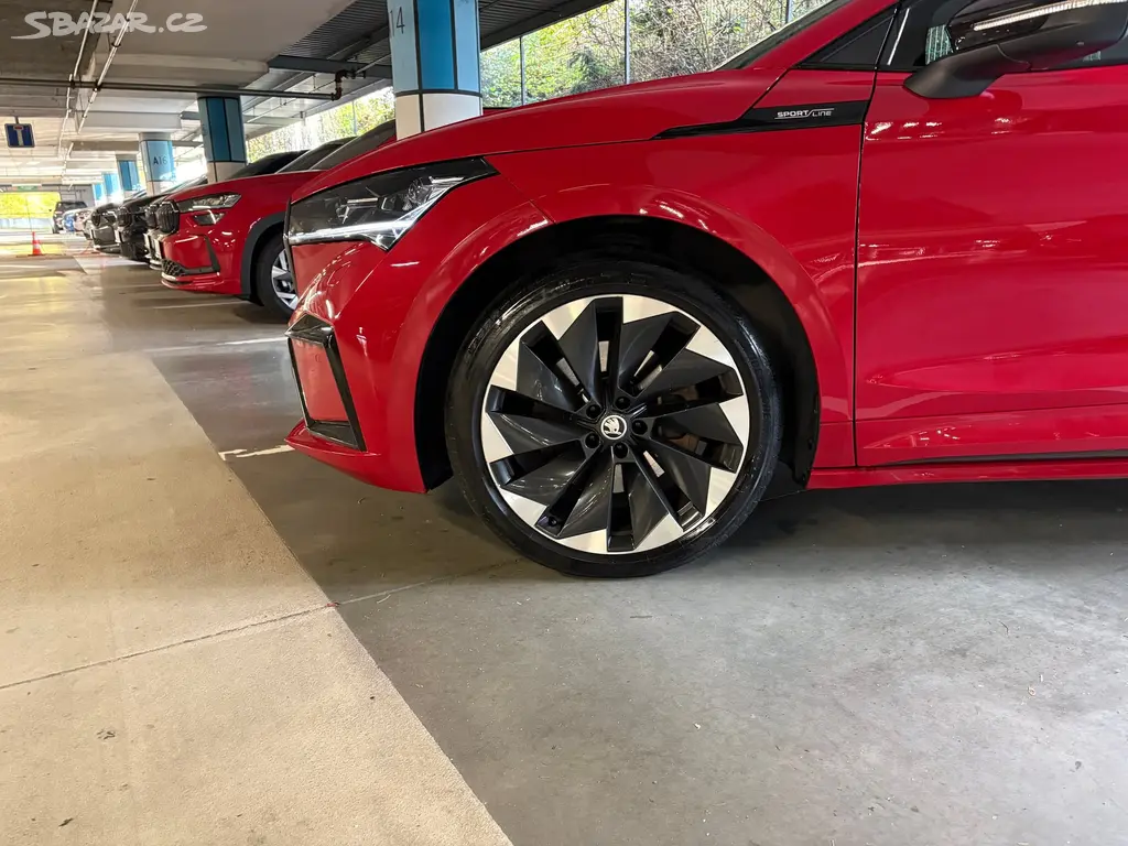 Škoda Enyaq, iV 80x/82 kWh/4x4/Sportline - fotka 4