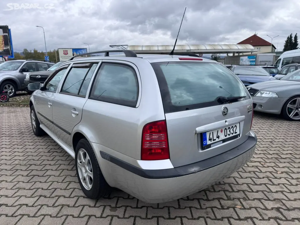 Škoda Octavia, 1,6 MPI 75 KW KOLA 2. MAJ - fotka 3