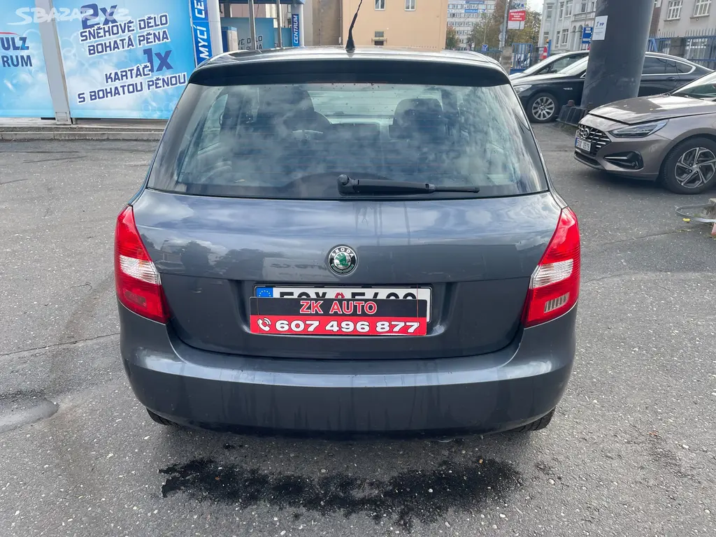 Škoda FABIA 1.2 HTP 44 KW 1Majitel v ČR 2009 - fotka 6