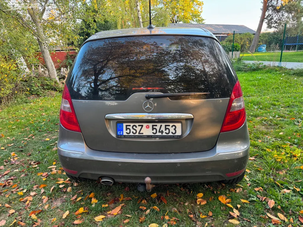 Mercedes Benz A 180 CDI, r.v. 2009, naj. 171 000km - fotka 6