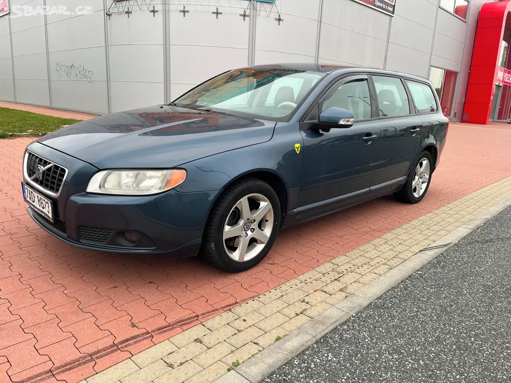 Volvo V70 2.4 D5 136 kW Automat