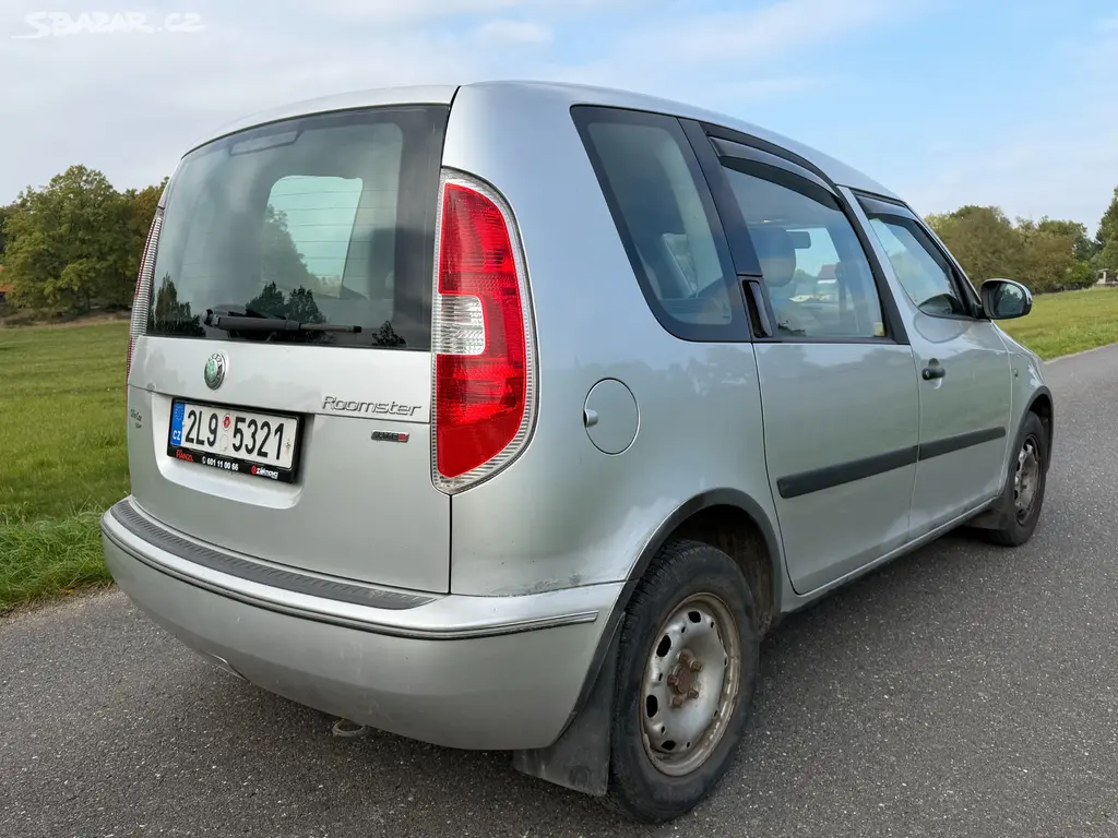 Škoda Roomster 1.2 HTP, ČR, 112TKM, KLIMA, STK, TZ - fotka 4