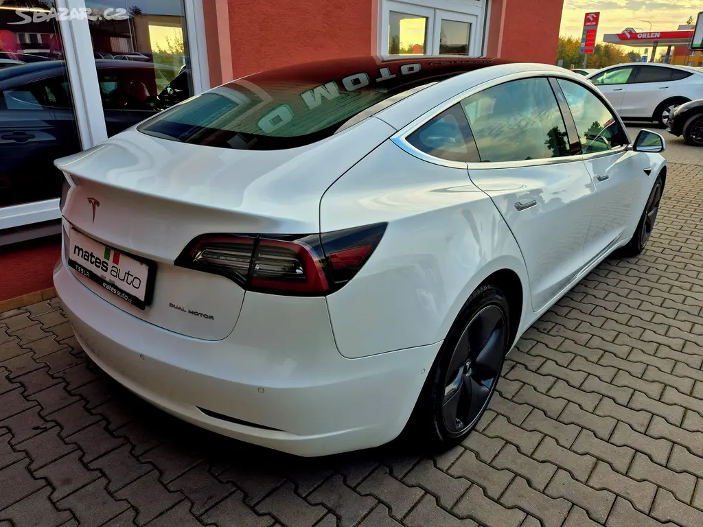 Tesla Model 3, Long Range Dual Motor 350 kW - fotka 5
