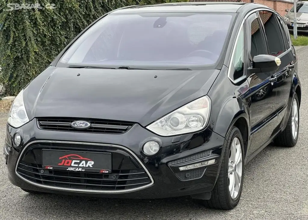 Ford S-MAX 2.0TDCi 7MÍST TAŽNÉ KLIMA ALU manuální