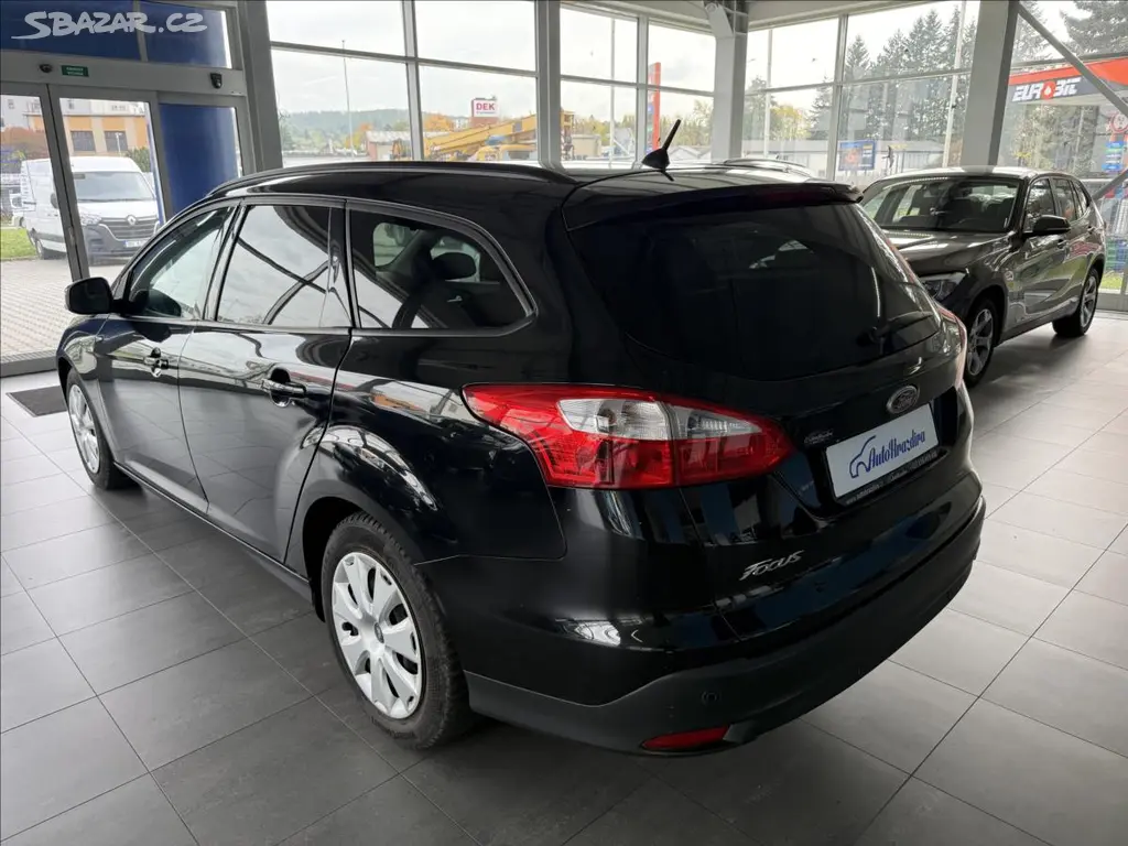 Ford Focus, 1,6 TDCi 70kW,TREND,SERVISKA - fotka 4