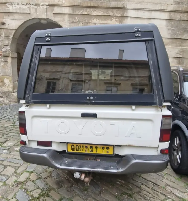 Toyotu Hilux 4x4, 2.4D - fotka 6