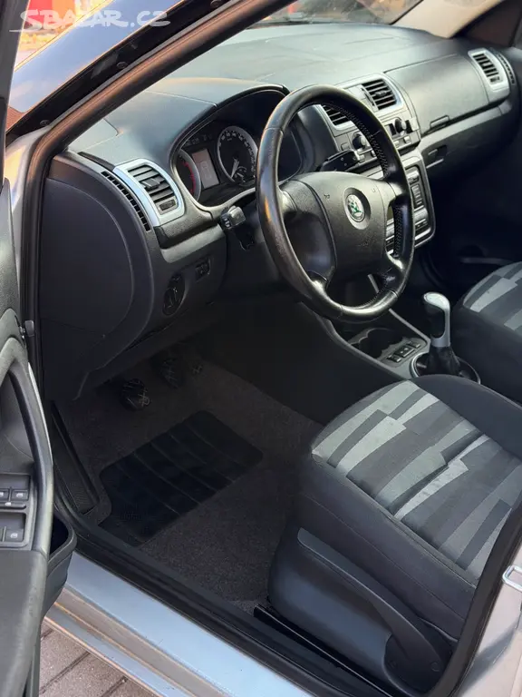 Škoda Roomster 1.6i 16v LPG 77kw - fotka 3