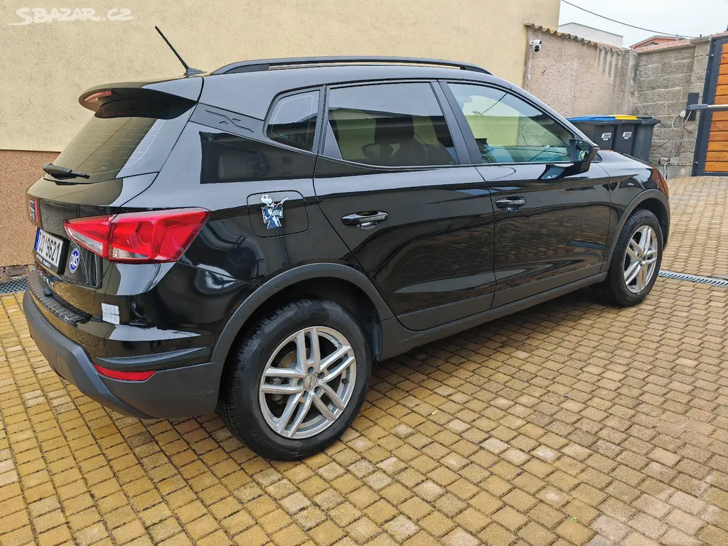 Seat Arona 1.0 TSI 81 kw 45000 km 2021 - fotka 4