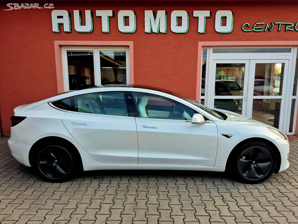 Tesla Model 3, Long Range Dual Motor 350 kW - fotka 6