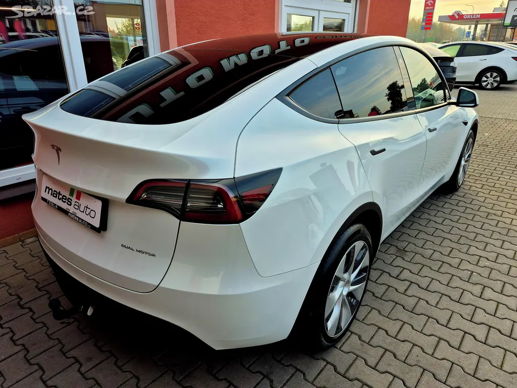 Tesla Model Y, Long R.Dual Motor, Berlín, TAŽ - fotka 4