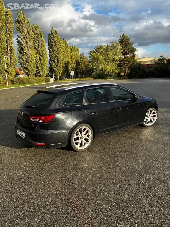 Seat Leon 5F 2.0tdi - fotka 2