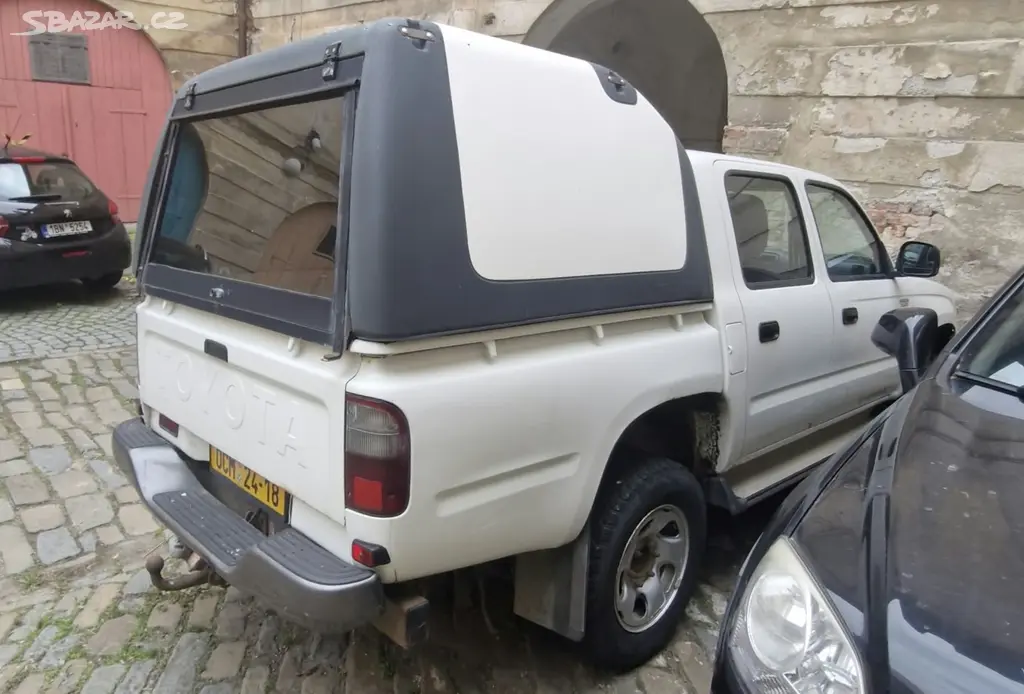 Toyotu Hilux 4x4, 2.4D - fotka 5