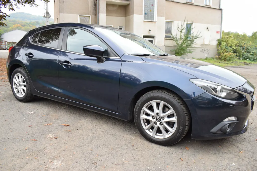 Mazda 3 2,2 D 1.MAJITEL,SERVISOVÁNO - fotka 2