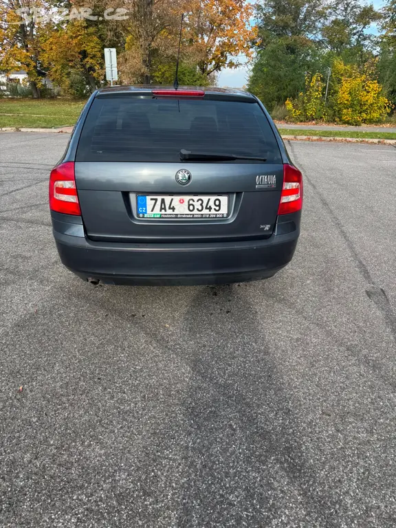 Octavia 2 combi 1.6 MPI 75kw - fotka 5