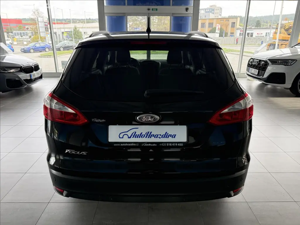 Ford Focus, 1,6 TDCi 70kW,TREND,SERVISKA - fotka 5