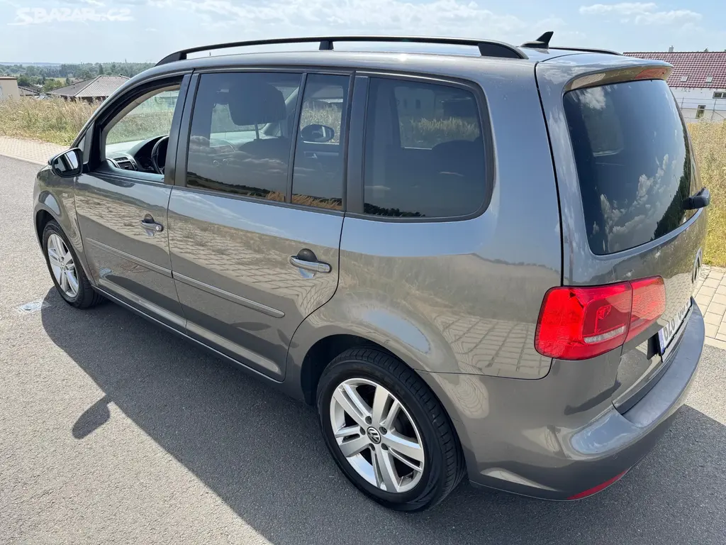 Volkswagen Touran 1.4 TSI DSG alu - fotka 6