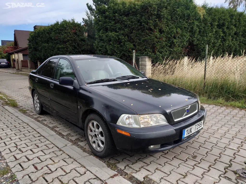 Volvo S40 320.000 km, tažné zařízení , STK 4/27