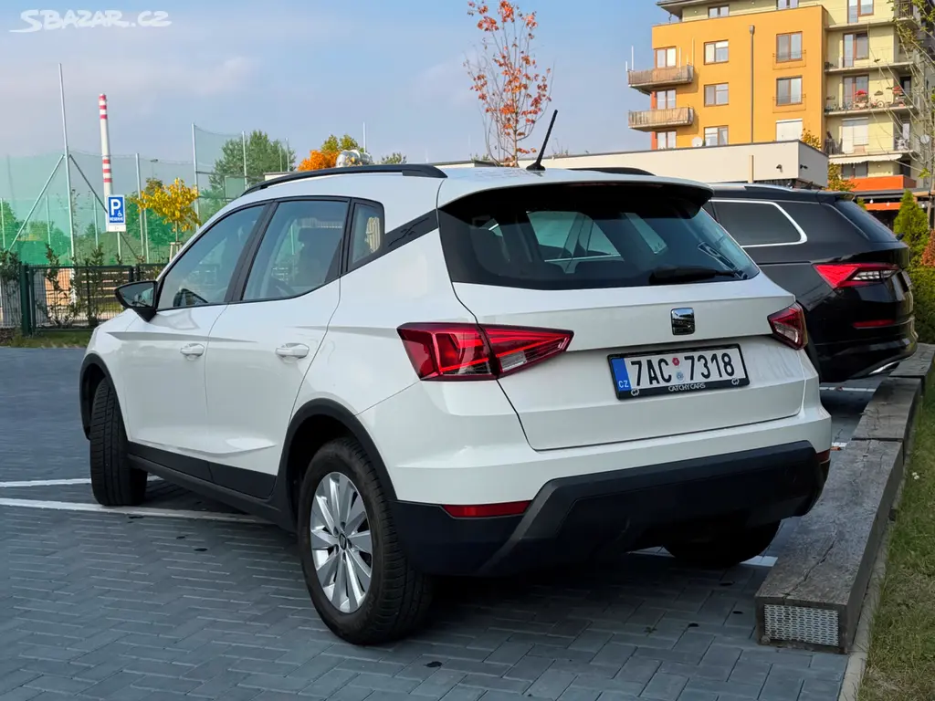 Seat Arona 1.0 tsi 70 kW / 2018 - fotka 4