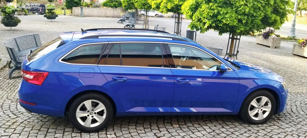Škoda SUPERB 3, 2,0TDi 110KW 2021 - fotka 6