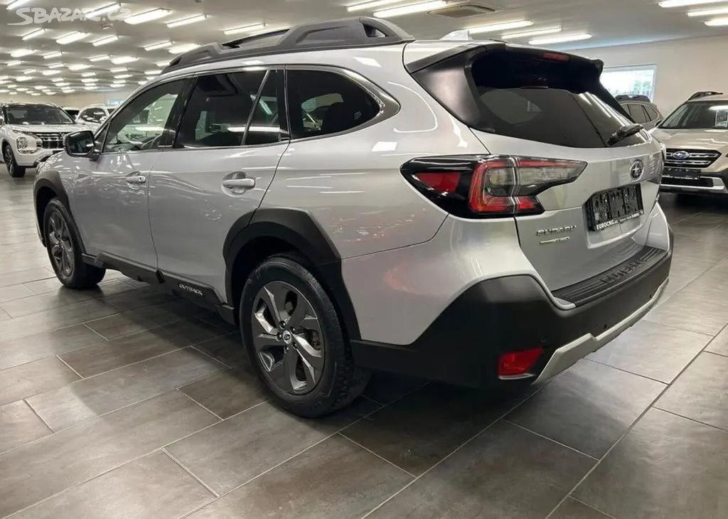 Subaru Outback 2.5 COMFORT+ 2022 | Záruka - fotka 6